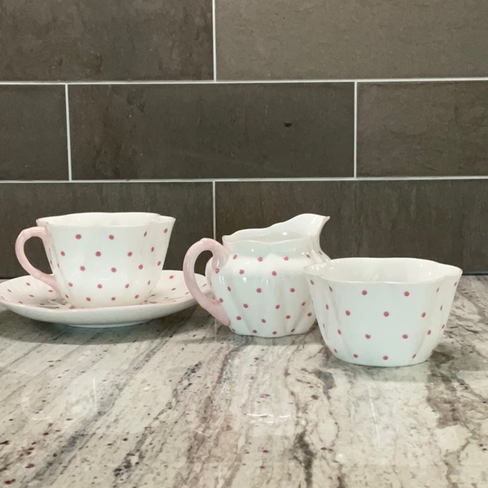 Shelley of England Teacup/Creamer/Sugar Bowl